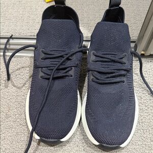 Men's Navy Knit Athletic Sneakers